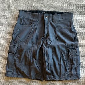 Like NEW Eddie Bauer men’s shorts